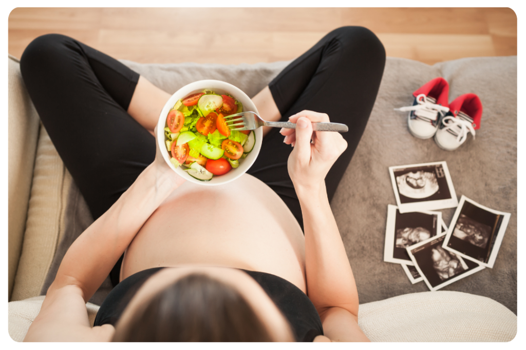 Nowe NAWYKI ŻYWIENIOWE w ciąży - jak wpływają na zęby? 8 1 5